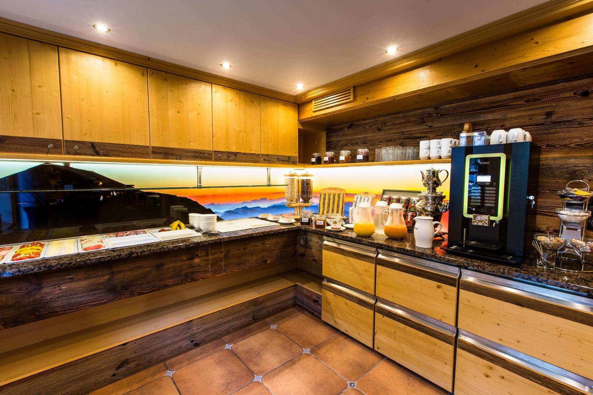 Alpinspa Zur Post Apartment - Bergbahn Von 16 Mai Bis November 2025 Inklusive บาดกัสไตน์ ภายนอก รูปภาพ